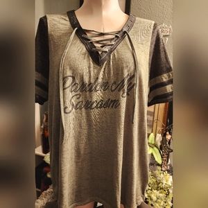 V-neck T- shirt with lace up, Green/ Dark Green stipe sleeve 10, or 00 Torrid